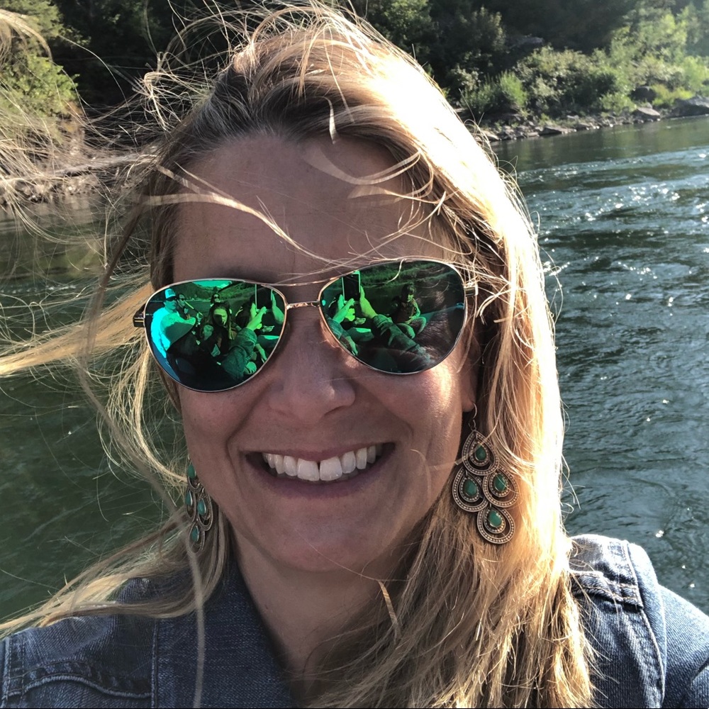 Meet your Posher, losangelena2020